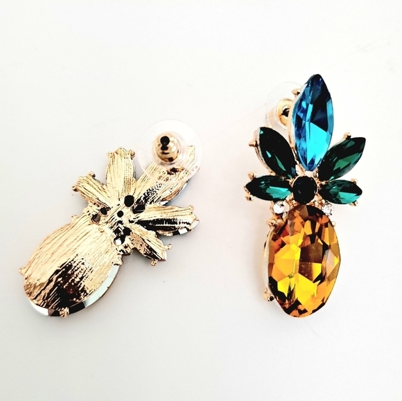 💖 2/$30 Pineapple fruit rhinestone yellow boho stud casual small drop earrings - Picture 7 of 14